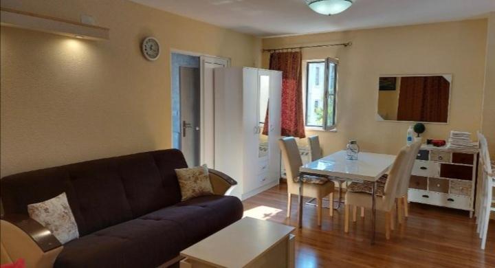 Lilian Apartments Budva Extérieur photo